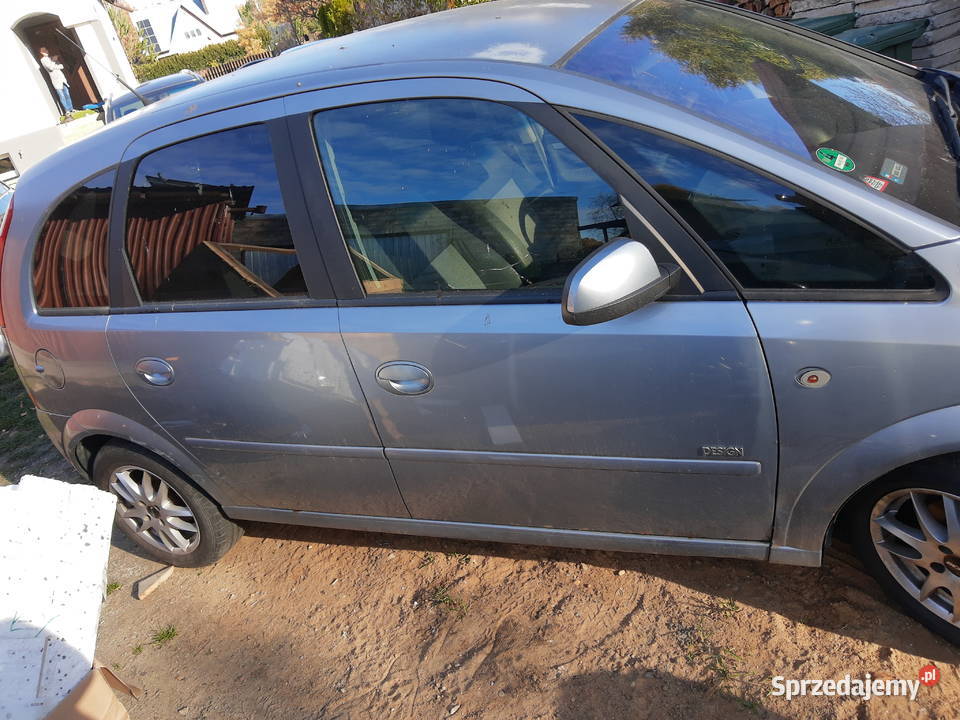 Opel Meriva 14 bezyna w całości na poszczególne