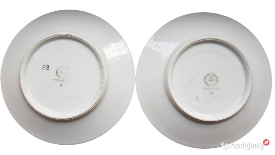 Filiżanka ze spodkiem Chodzież II połowa XX Warszawa