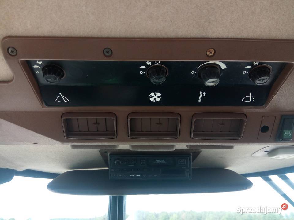 Ciągnik rolniczy John deere 2250 ursus massey