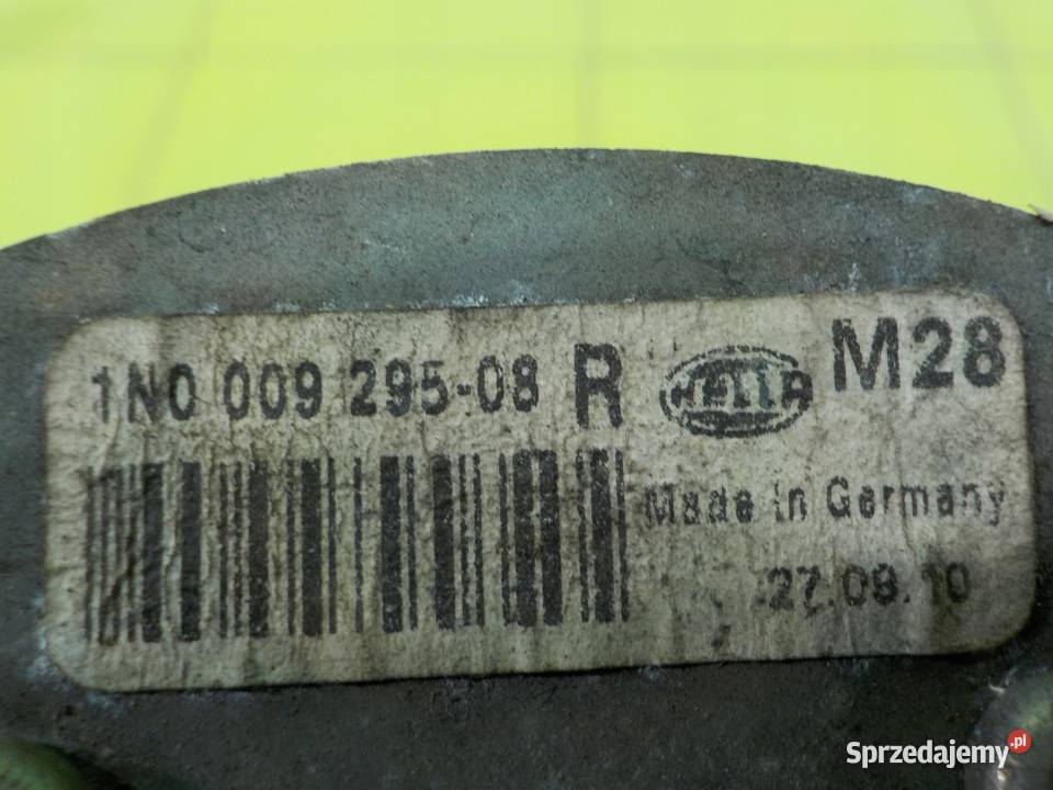 MERCEDES C W204 18 B AUT 11r SEDAN 4D halogen mazowieckie Suków sprzedam