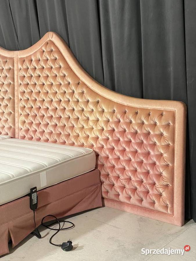 Łóżko z tapicerowanym zagłówkiem stelaże elektr Gryfice sprzedam