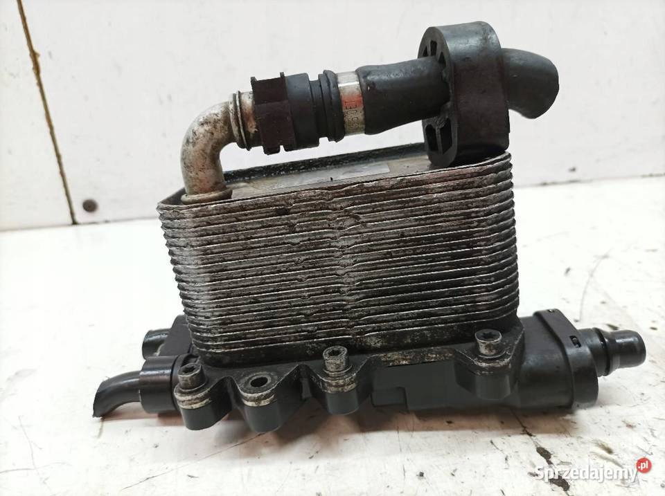 OBUDOWA FILTRA OLEJU 2354119 08 30 D M57 Bmw