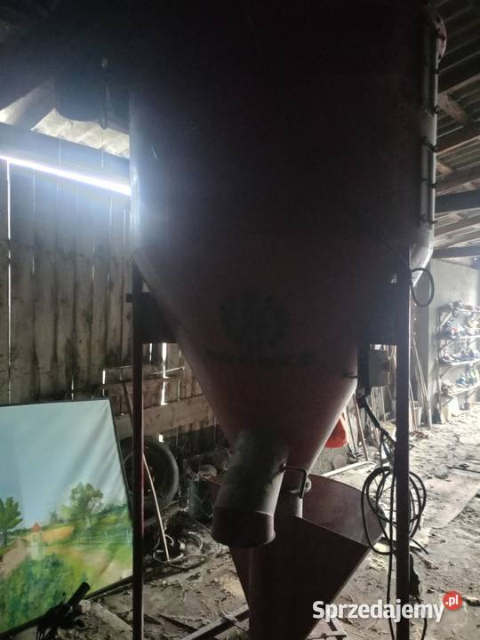 Mieszalnik pasz okonek 1tona lubelskie Kąkolewnica sprzedam