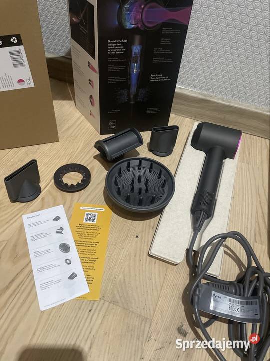 Suszarka do włosów Dyson Supersonic sprzedam