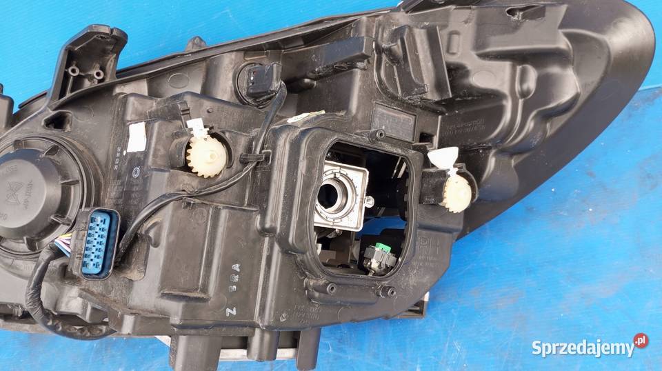 LAMPA REFLEKTOR PRAWY PRZÓD EU XENON OPEL MOKKA Nowy Tomyśl