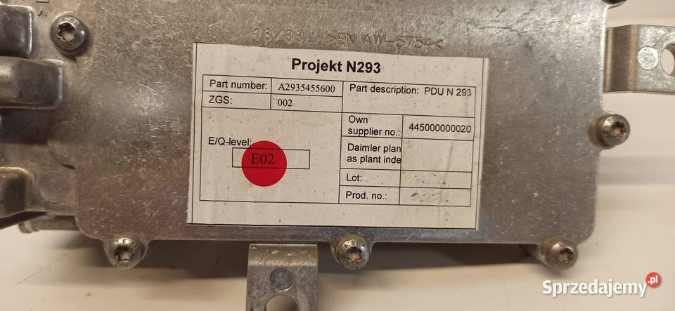 MERCEDES VITO ROZDZIELACZ PRĄDU A2935455600 osobowe Skrzynki bezpieczników sprzedam