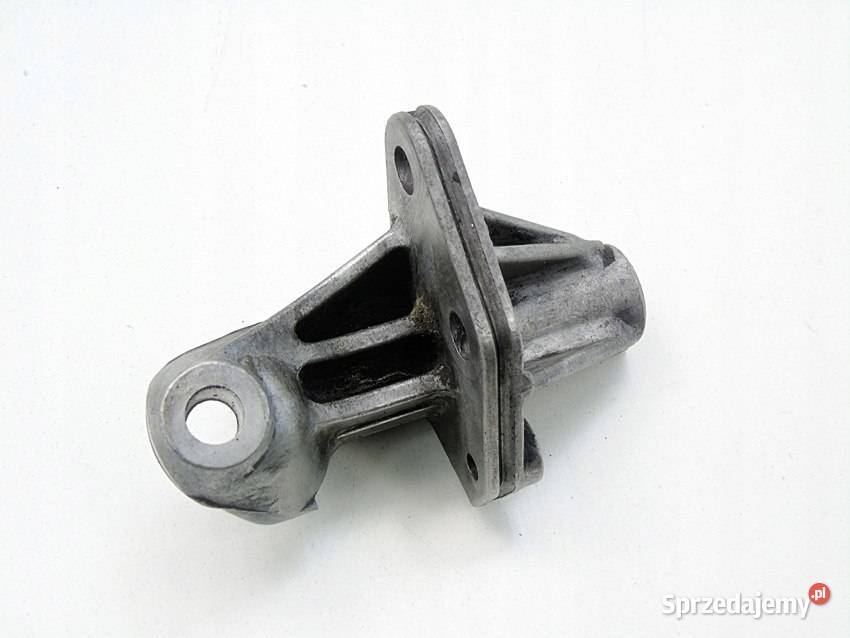 ŁAPA WSPORNIK ALTERNATORA 25 TDI AUDI A4 A6 A8 osobowe