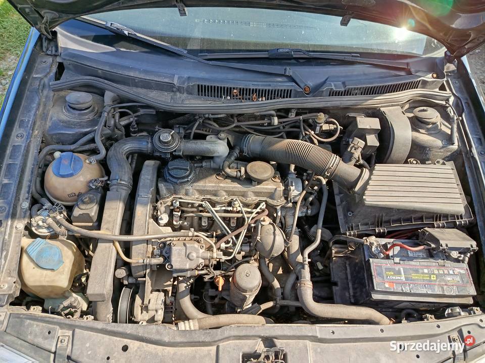Volkswagen Golf IV 19 Kombi 66 kW 2001 r dawca osobowe Szklarka Myślniewska sprzedam