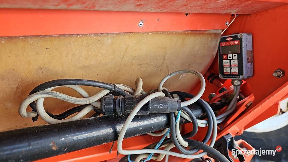 Siewnik KUHN Integra 3 metry do nabudowy Idealny Rolnictwo Gąsewo sprzedam