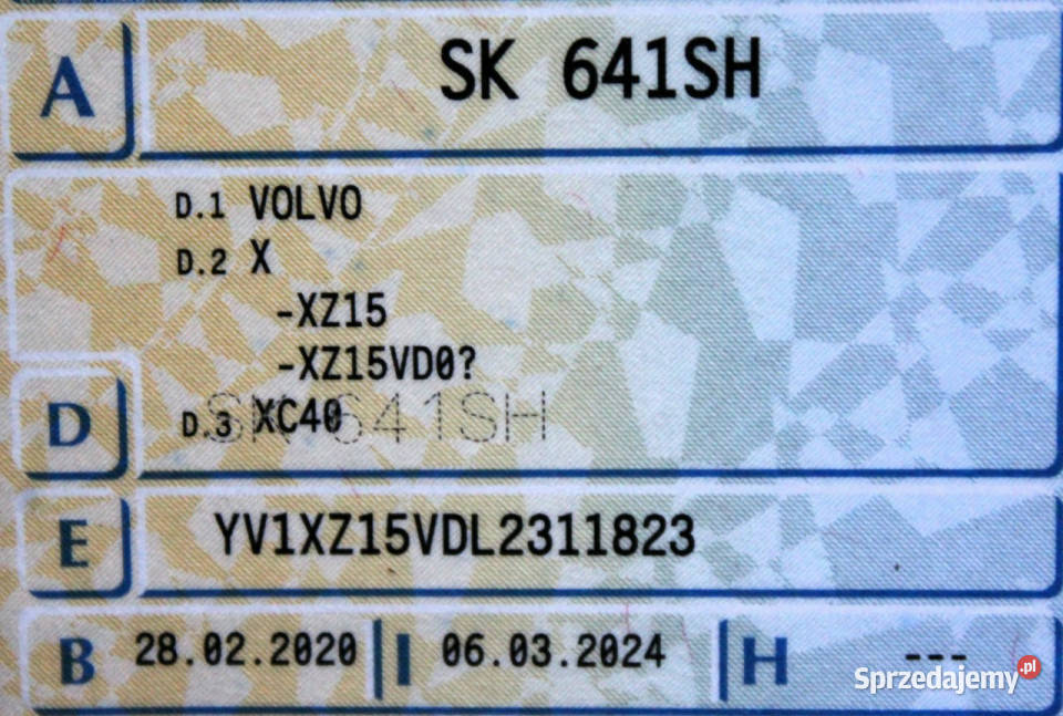 Volvo XC 40 Momentum T3 163 Automat Kamera bluetooth Sokołów