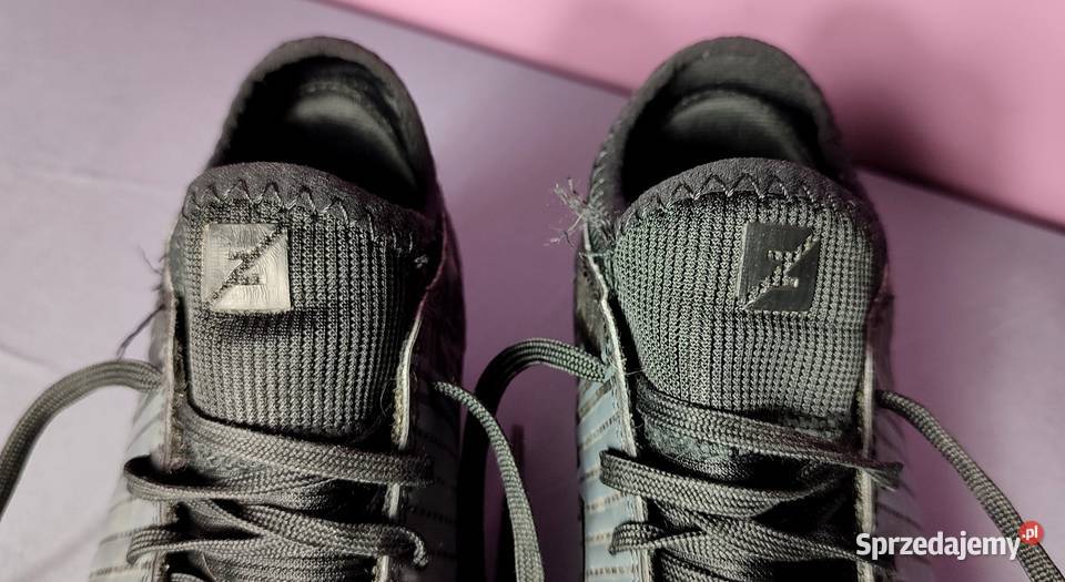 nowe korki piłkarskie PUMA Future 39 buty do Jasień