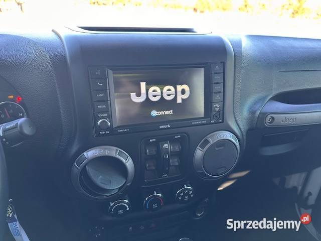 Jeep Wrangler WILLYS automatyczna Grzebowilk