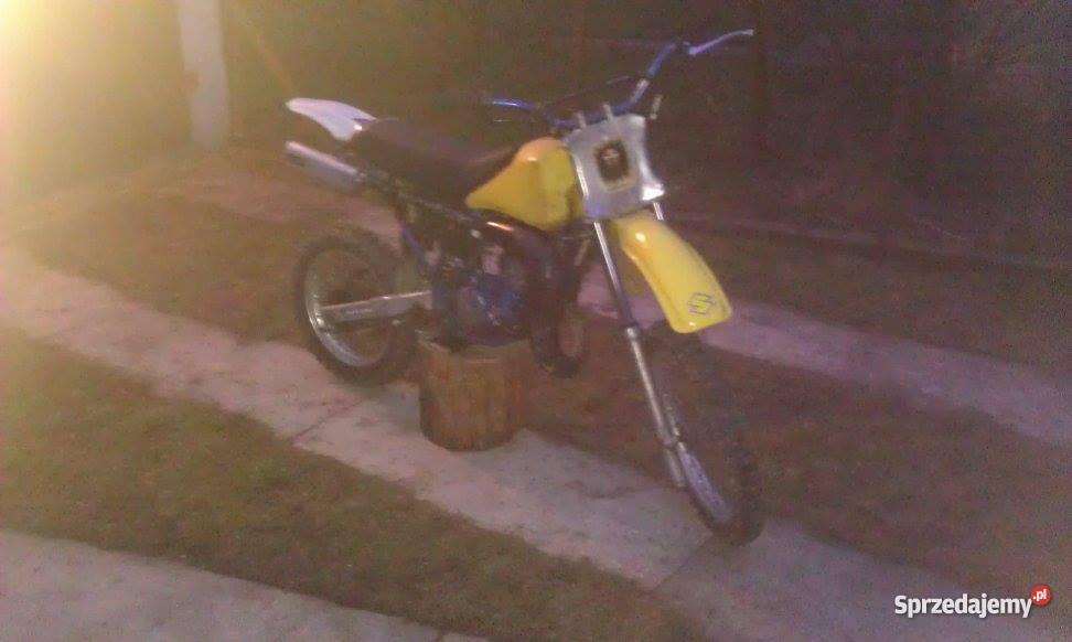Suzuki RM 8085 łańcuch