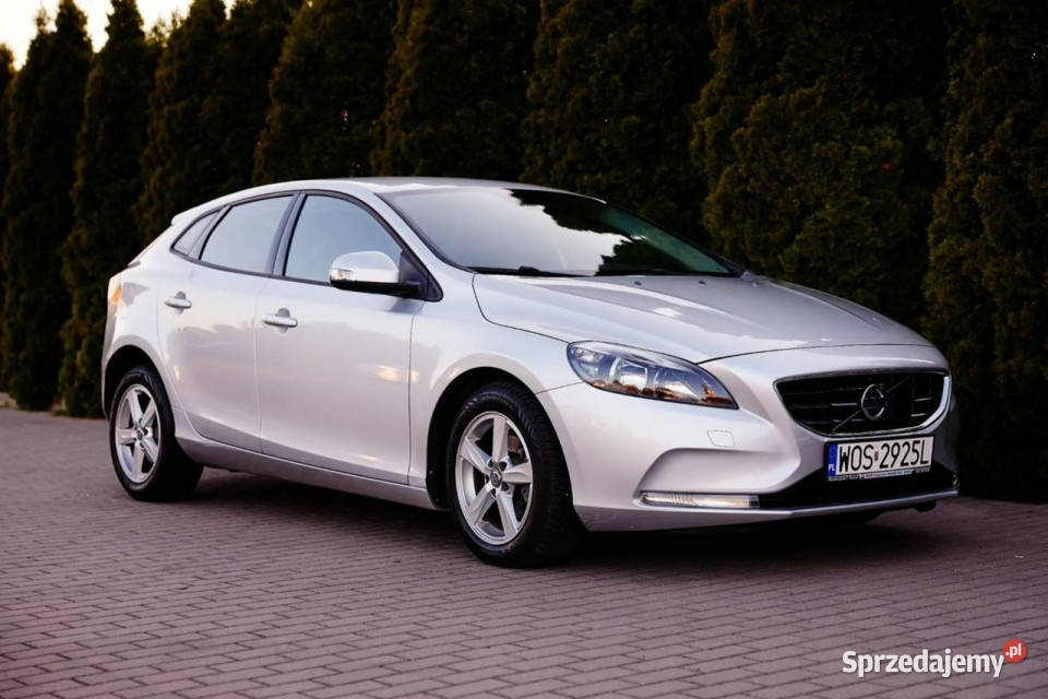 Volvo V40 20 D2KameraAluKinetic II 2012 nieuszkodzony mazowieckie Rzekuń