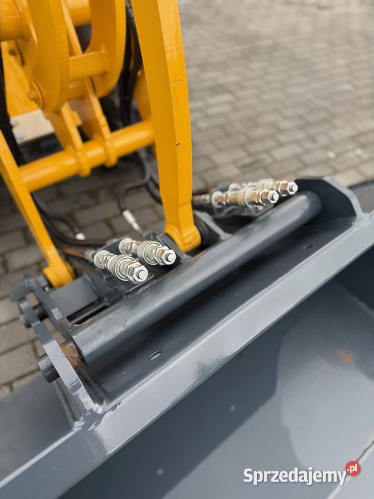 Wyprzedaż rocznika 2024 mini ładowarka NEX N85 nieuszkodzony Halinów