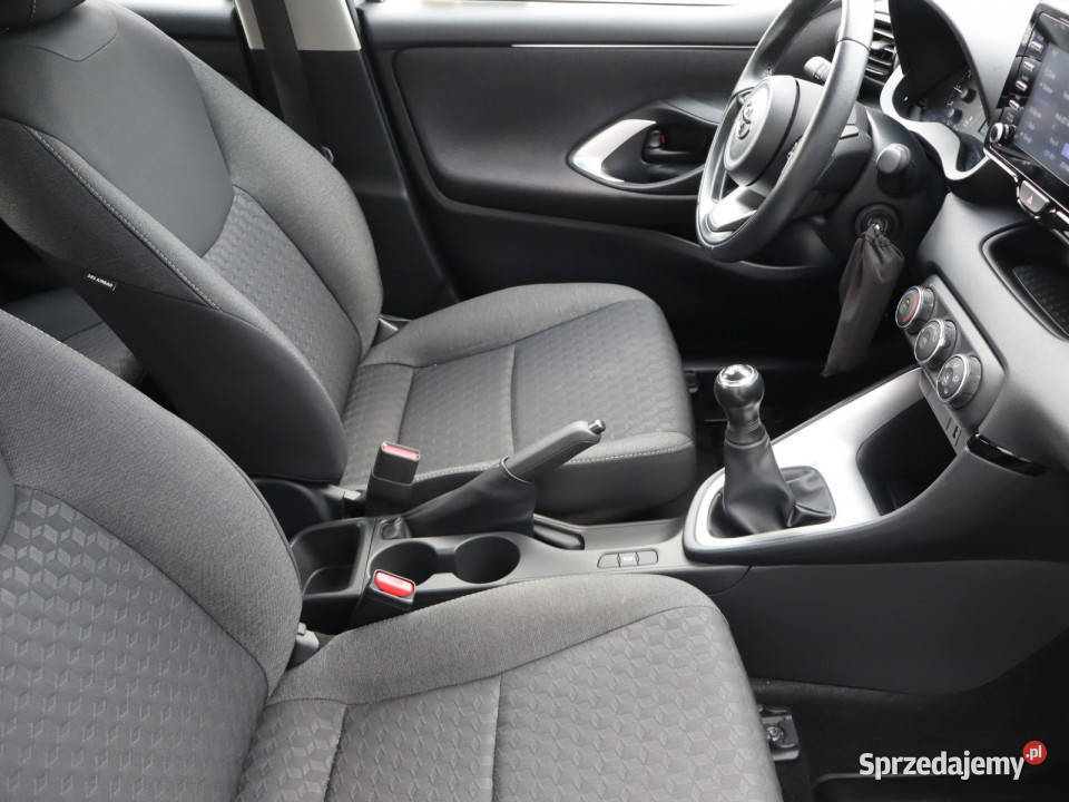 Toyota Yaris 10 VVTi czujnik parkowania sprzedam