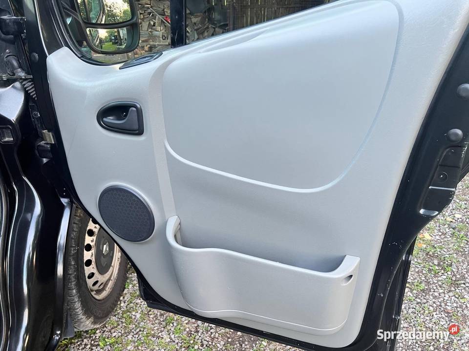 Renault Trafic bez wkładu finansowego Rok produkcji 2008 Zamość