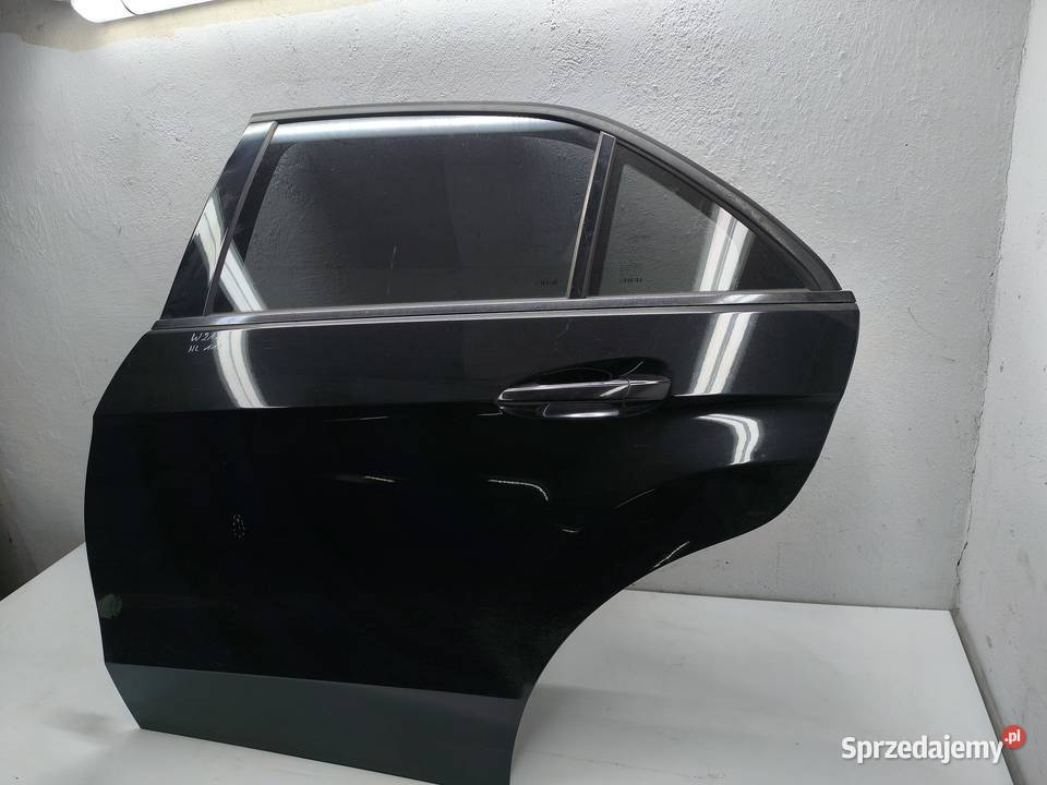 DRZWI LEWY TYŁ KOMPLETNE EKLASA W212 SEDAN Drzwi