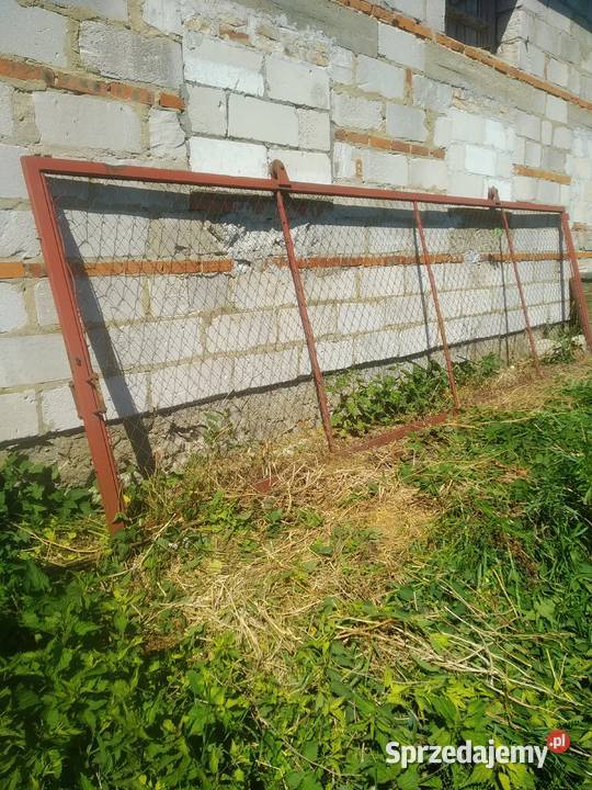 Solidna Brama Przesuwna na Kołach 623 x 180 Szubin