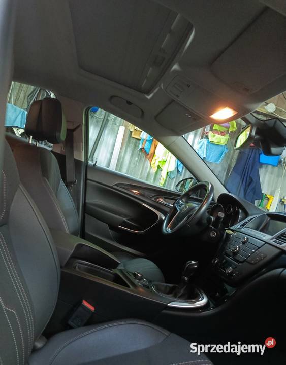 Opel Insignia gniazdo SD