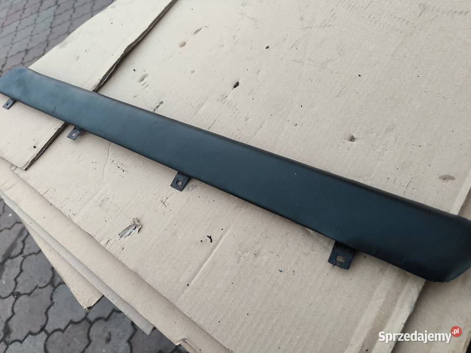 Fiat 125p parapet tyl prawy Stalowa Wola