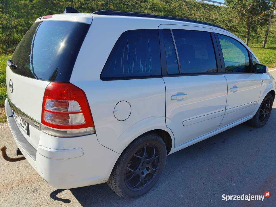 Opel zafira B 19 120 7 osobowa