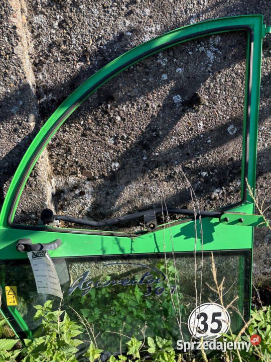 DEUTZFAHR Agrovector 307 Drzwi Lewe Pozostałe