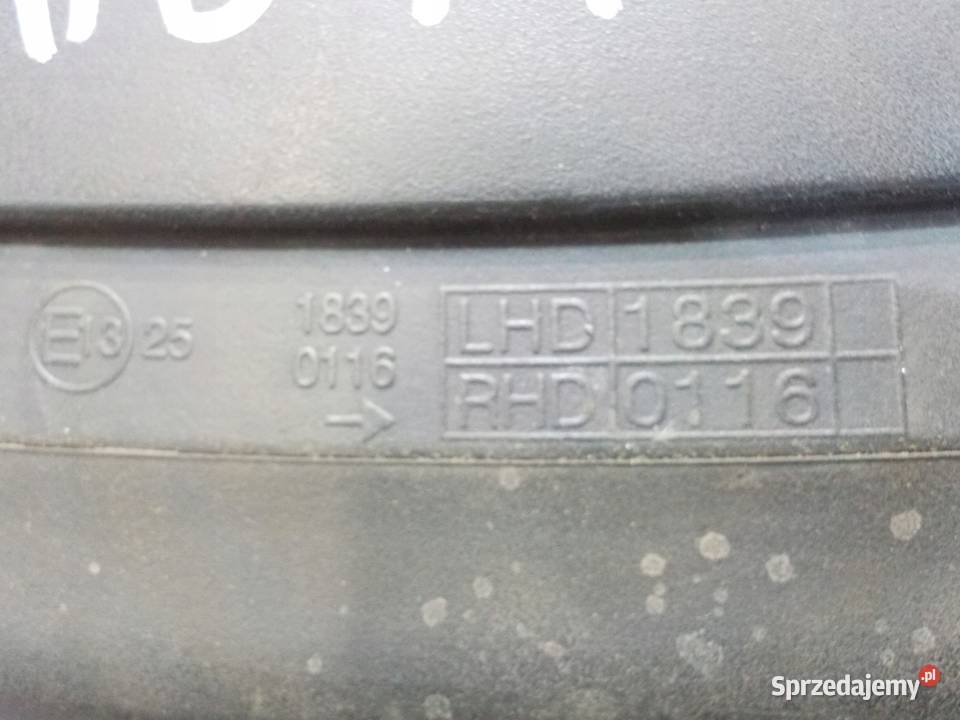 HYUNDAI SANTA FE II 22 CRDI 07r AUT lampa prawa Suków