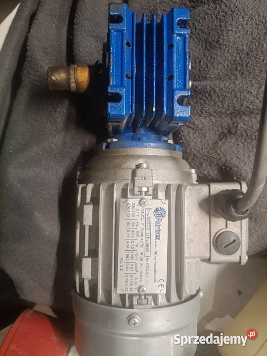 Motoreduktor silnik kilka sztuk