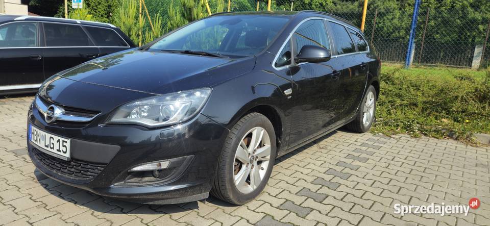 Opel Astra Xenon Navi2014 R 16 CDTI Sports sprzedam