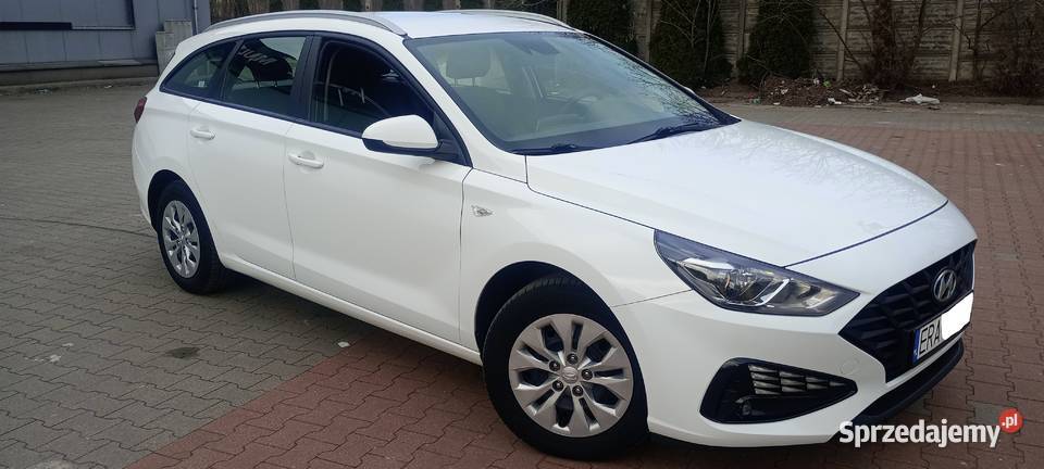 Hyundai i30 15 DPI benzyna 2022 Śliczne Auto Radomsko