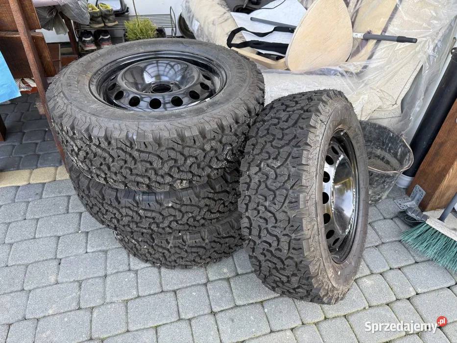 Opony terenowe AT felgi stalowe 16 JEEP RENEGADE małopolskie Dobczyce sprzedam