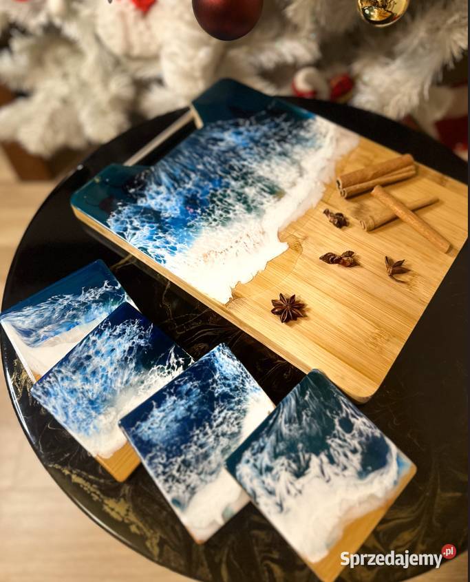 deska do serwowania przekąsek zdobiona żywicą Wrocław