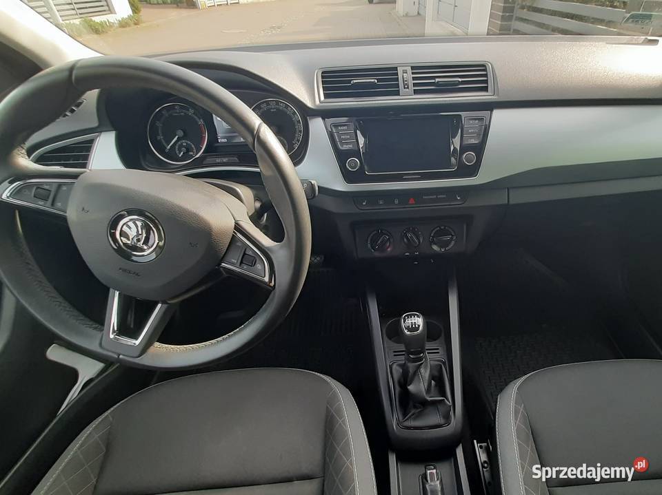 Skoda Fabia 10 TSI Ambition Kombi Szczecin
