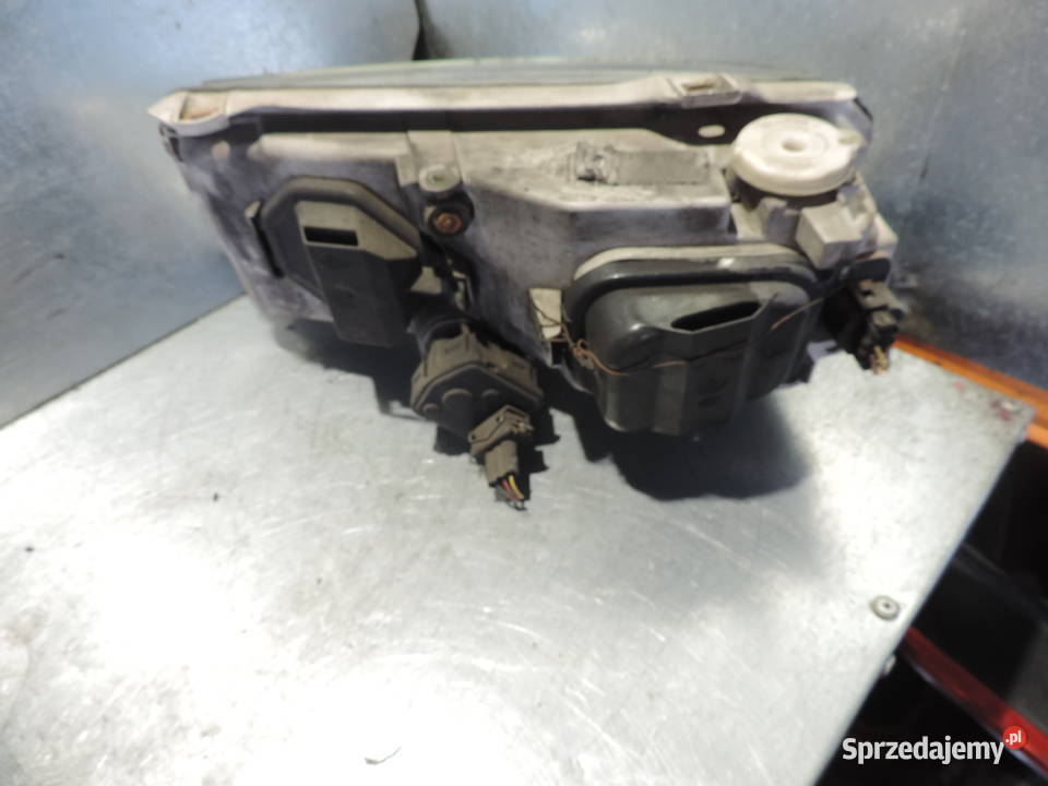 VW PASSAT B4 LAMPA PRAWA PRZEDNIA Rok produkcji 1996 małopolskie