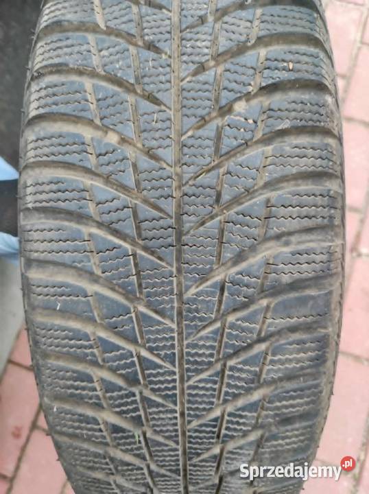 Opona zimowa BRIDGESTONE BLIZZAK LM001 1857014 osobowe Skarżysko-Kamienna sprzedam