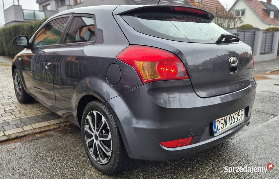 Zadbana Kia ProCeed Benzyna Bezwypadkowa isofix Świdnica sprzedam