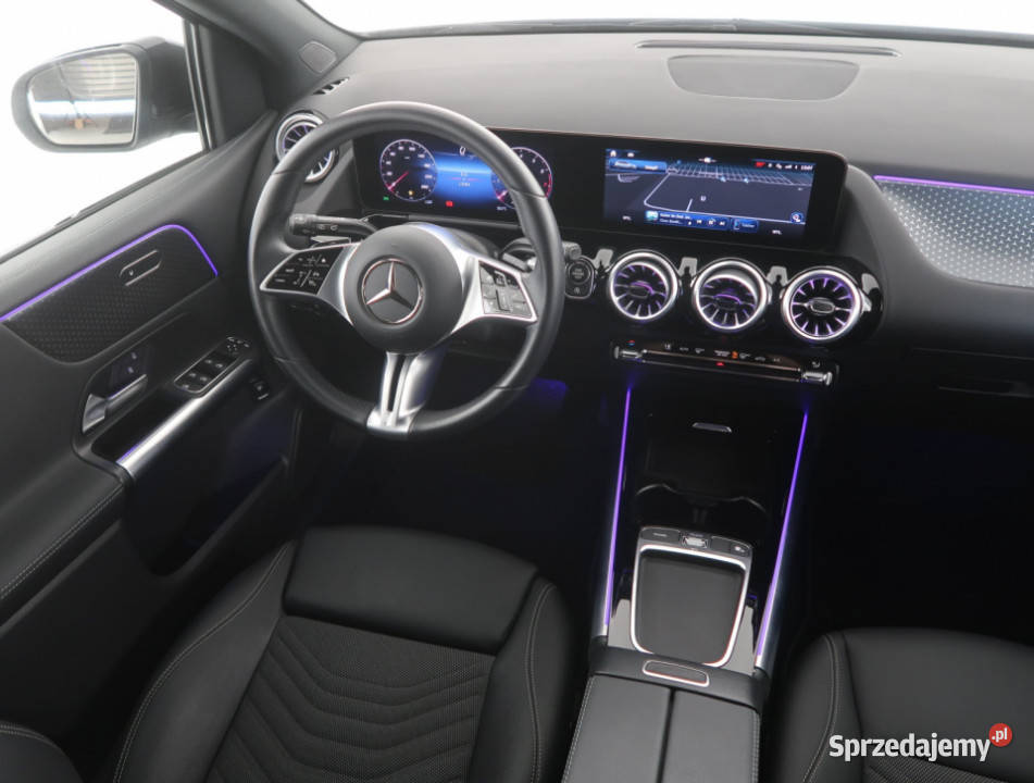 Mercedes B B 200 czujnik parkowania