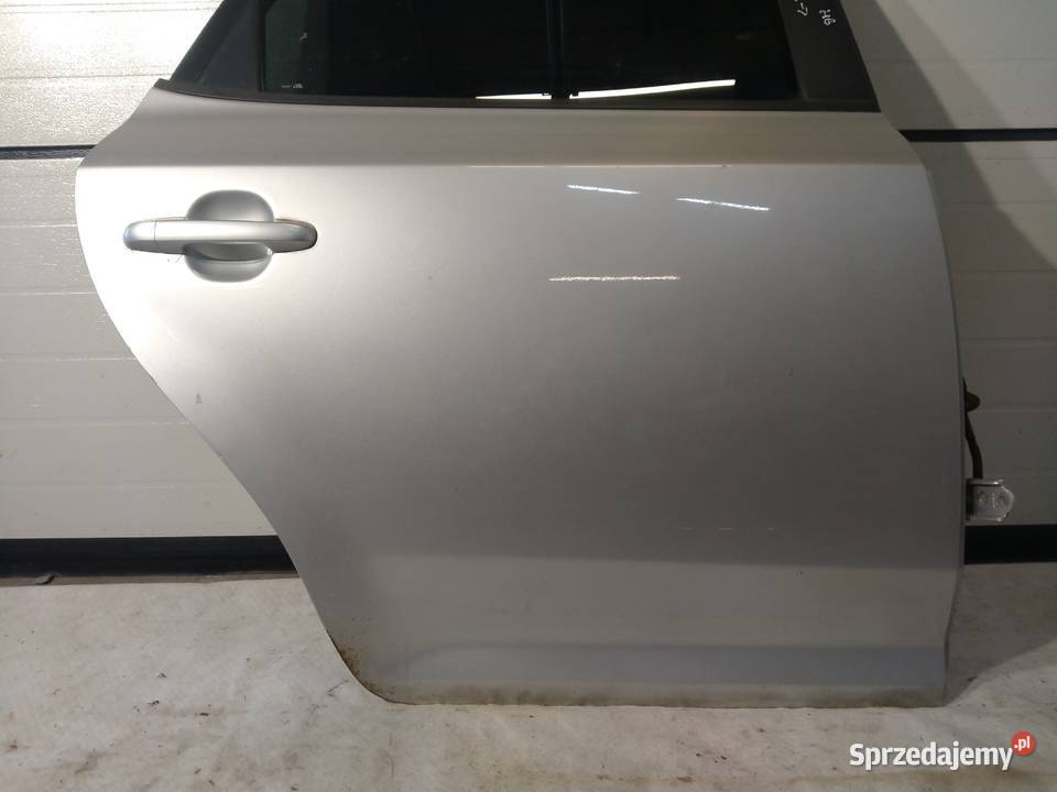 KIA CEED I HB 0612 DRZWI PRAWY TYŁ