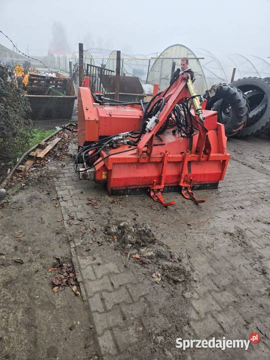 Kombajn do obrobki selera rzepy itd Grodków sprzedam