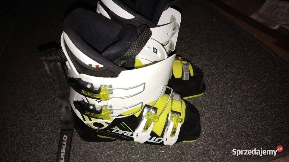 Narty 7par kaski kijkibuty Sporty zimowe