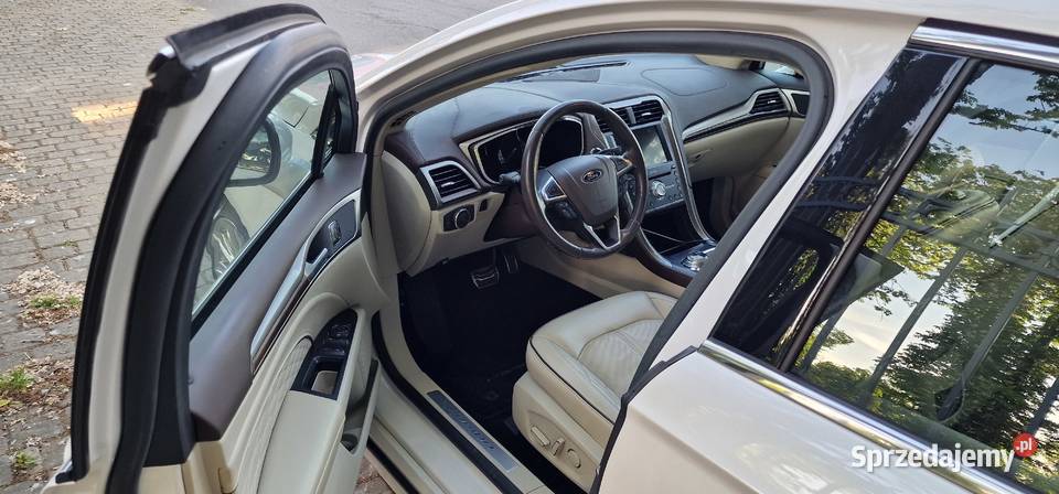 Ford MondeoFusion przebieg 44500 2000cm3 sprzedam