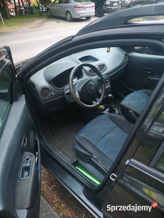 Renault clio 3 12 tce Salon Polska Wałbrzych