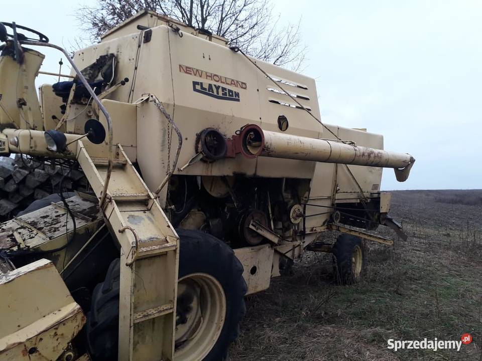 Kombajn Holland M135 świętokrzyskie Bałtów