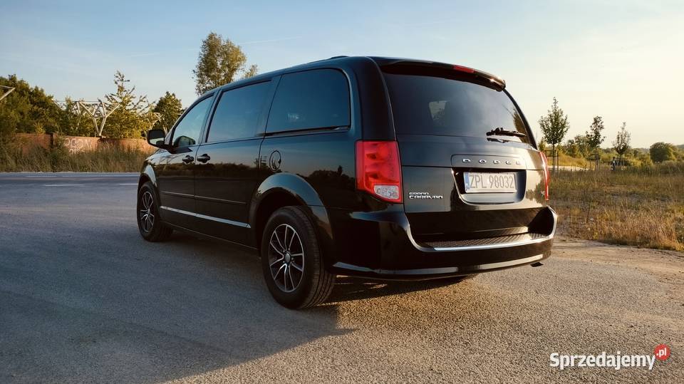Dodge Grand Caravan 36 RT Szczecin