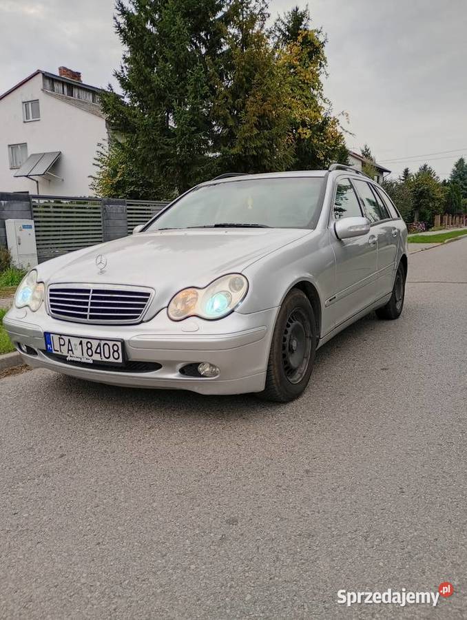 Mercedes Benz C klasa w203 uszkodzony Samochody osobowe