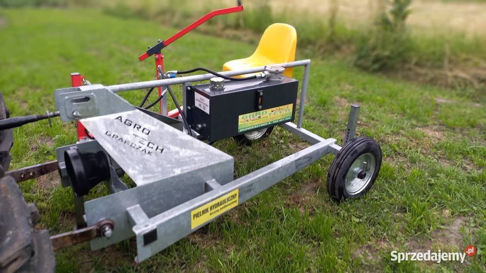 Pielnik hydrauliczny boczny z własną hydrauliką Krężnica Okrągła