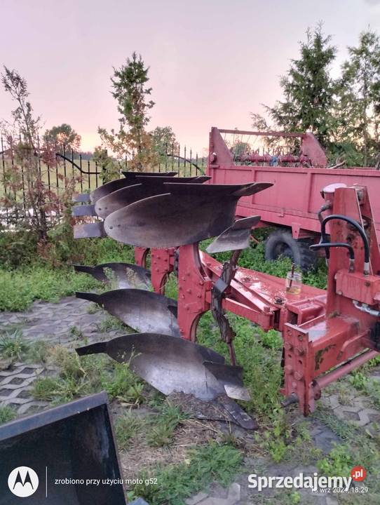 Pług case international 3 skibowy obrotowy Włocławek