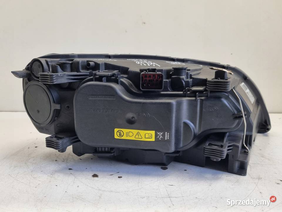 LAMPA LEWA Volvo S80 II V70 III XC70 PRZEDNIA Rudka
