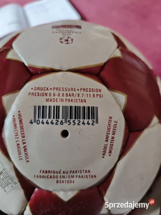 Orginalna piłka finału Champions League 2005 Gorlice